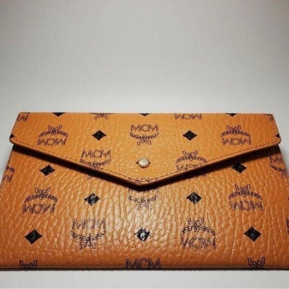 MCM Congniac Monogram Envelope Clutch - Picture 3 of 5